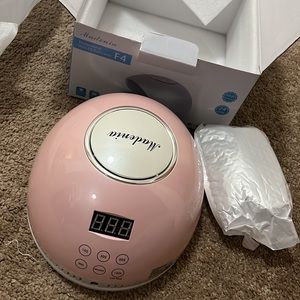NIB Madenia Professional UV/LSD Nail Gel Lamp F4 48W/24LEDS PINK